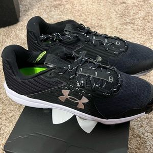 UA Yard MT baseball cleats size 11.5.